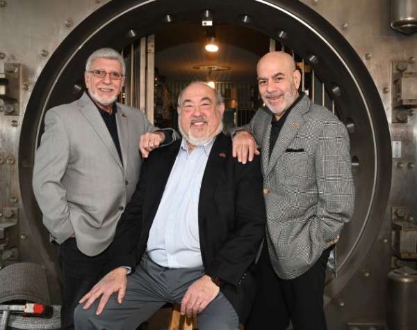 House of Magic, Marty Martin;Marc DeSouza;Danny Archer in "Vault of Secrets"